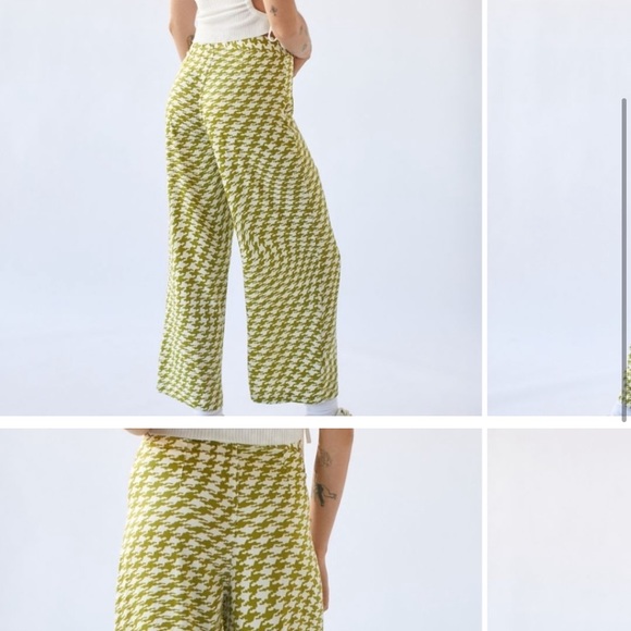 NWT UO Olympia print pant. Size S (fits like XS). - Picture 3 of 4
